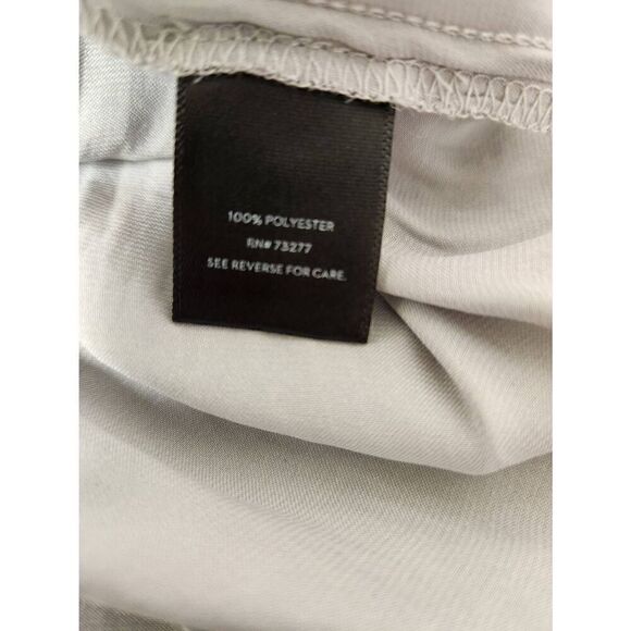 Simply Vera XXL silver sleeveless top with ruffled v neck - Picture 4 of 5